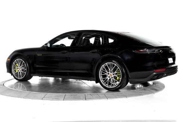 Used 2023 Porsche Panamera 4S w/ Premium Package AWD/4WD image 3