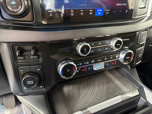 Certified 2024 Ford F350 Platinum w/ FX4 Off-Road Package image 20