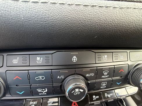 Certified 2022 Dodge Durango Citadel AWD/4WD image 25