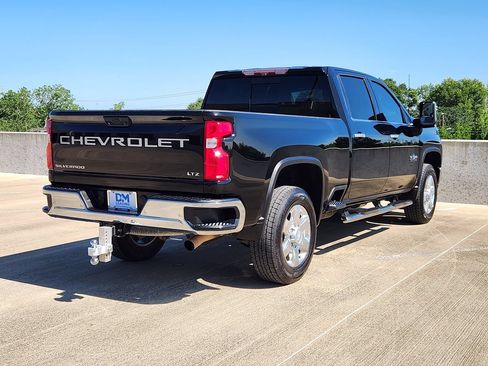 Used 2020 Chevrolet Silverado 2500 LTZ w/ LTZ Texas Edition AWD/4WD image 6