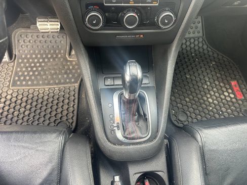 Used 2011 Volkswagen GTI 2-Door FWD image 14