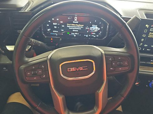 Used 2024 GMC Sierra 1500 Elevation AWD/4WD image 11