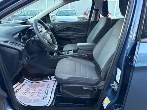 Used 2018 Ford Escape S FWD image 9