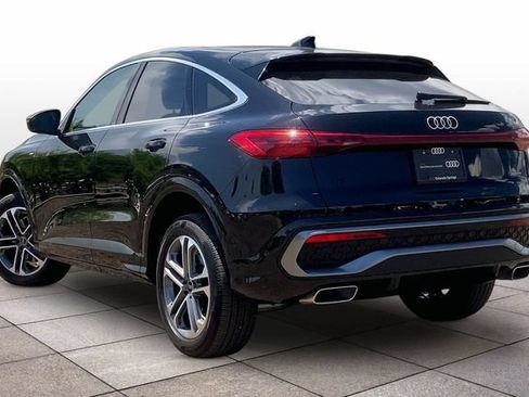Used 2025 Audi Q5 Premium Plus AWD/4WD image 11