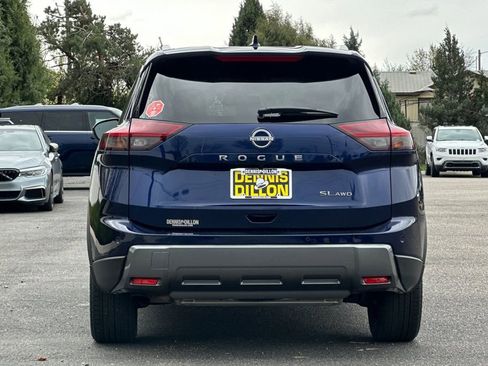 Used 2026 Nissan Rogue SL image 5
