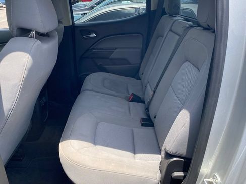 Used 2019 Chevrolet Colorado LT RWD image 6