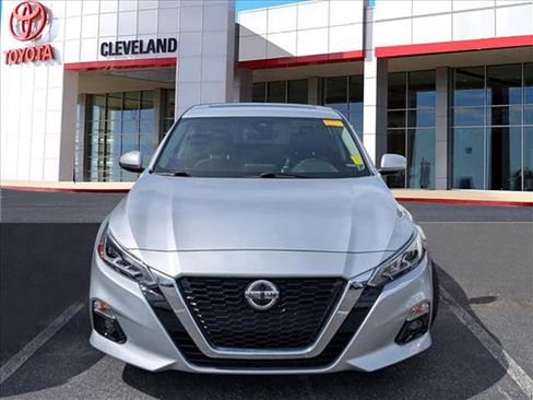 Used 2019 Nissan Altima 2.5 SL image 3
