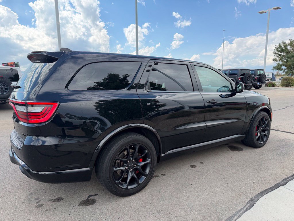 Used 2022 Dodge Durango SRT w/ Technology Group AWD/4WD image 4