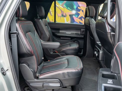 Used 2019 Ford Expedition Max Limited w/ Equipment Group 303A AWD/4WD image 23