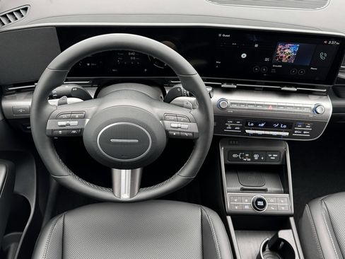 New 2026 Hyundai Kona Limited FWD image 17