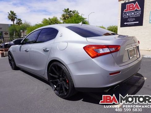 Used 2015 Maserati Ghibli image 42