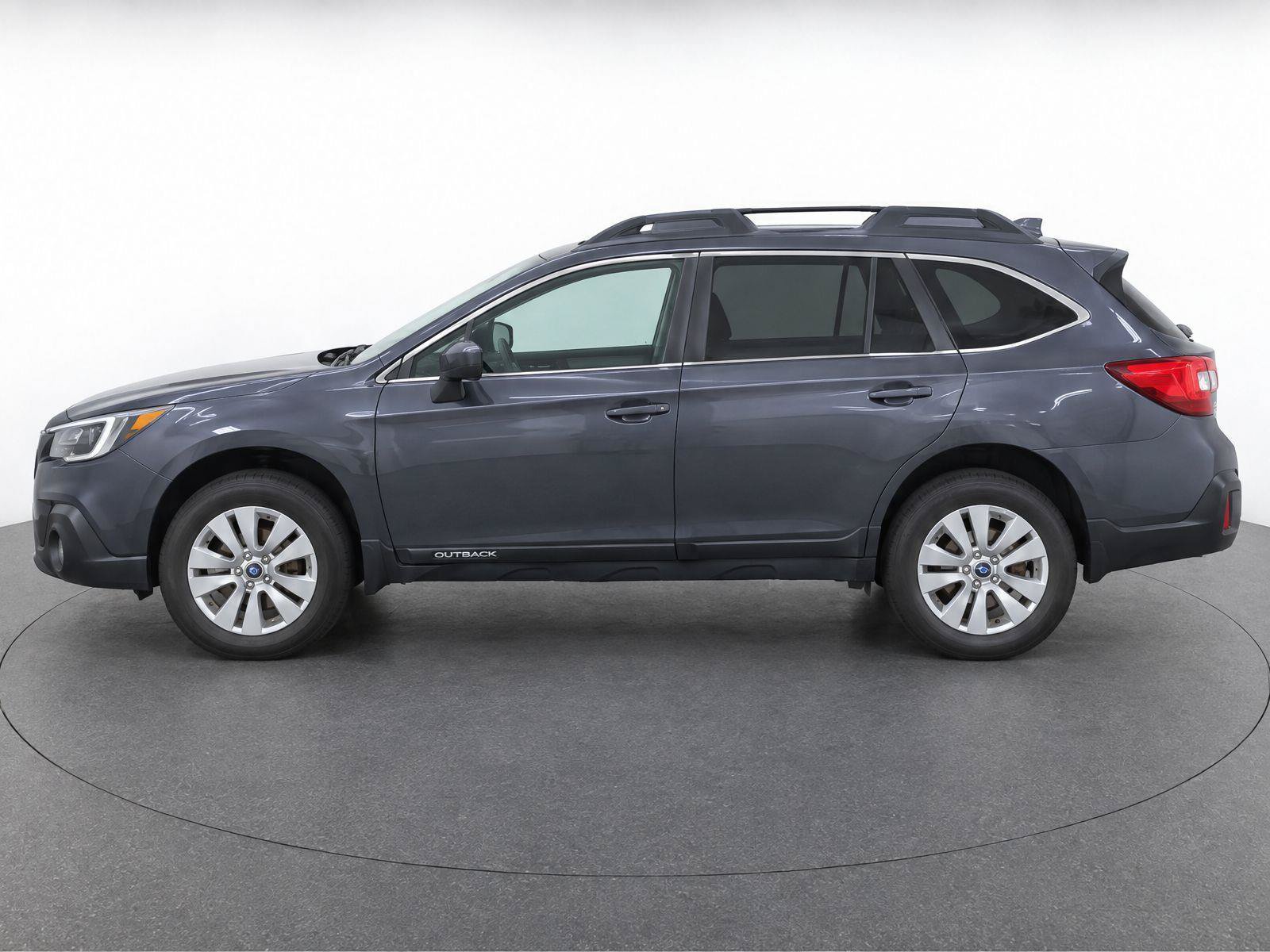 Used 2018 Subaru Outback 2.5i Premium w/ Popular Package #1 AWD/4WD image 6