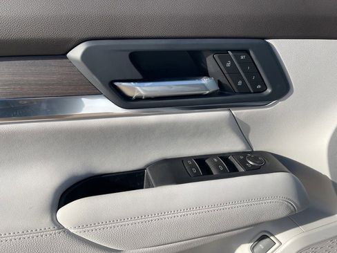 New 2026 GMC Terrain Denali w/ LPO, Black Badging Package image 13