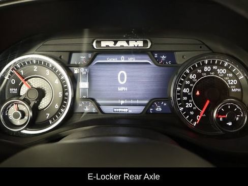 Used 2025 RAM 1500 Warlock AWD/4WD image 11
