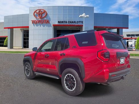 Used 2025 Toyota 4Runner TRD Off-Road image 5