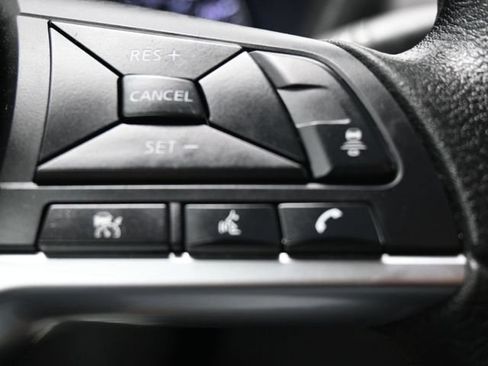 Used 2024 Nissan Sentra SV FWD image 19