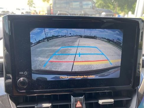Used 2023 Toyota Corolla LE FWD image 25