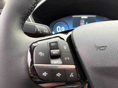 New 2026 Ford Escape Platinum w/ Premium Technology Package AWD/4WD image 18