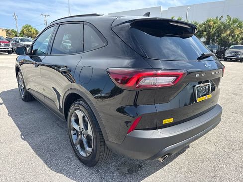Used 2025 Ford Escape ST-Line FWD image 5