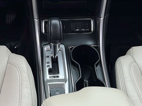 Used 2021 Subaru Ascent Premium w/ Convenience Package image 25