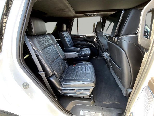 Used 2021 Cadillac Escalade Sport Platinum AWD/4WD image 27