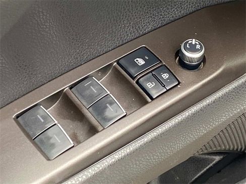 Used 2023 Toyota Camry XSE w/ Navigation Package image 13