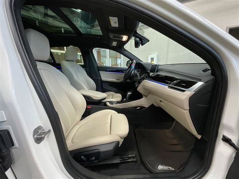 Used 2018 BMW X2 xDrive28i w/ M SportX Package AWD/4WD image 30