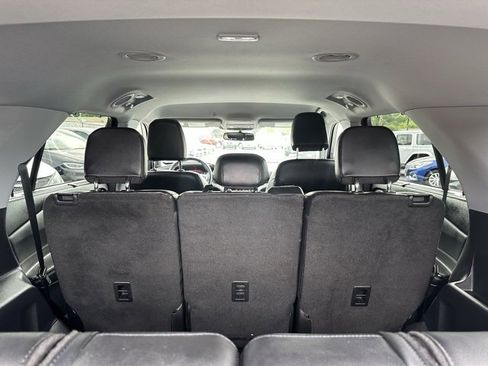 Used 2022 Ford Explorer Limited w/ Equipment Group 301A image 25