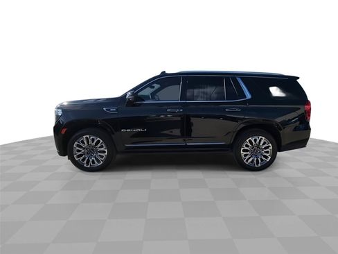 Used 2024 GMC Yukon Denali Ultimate AWD/4WD image 5
