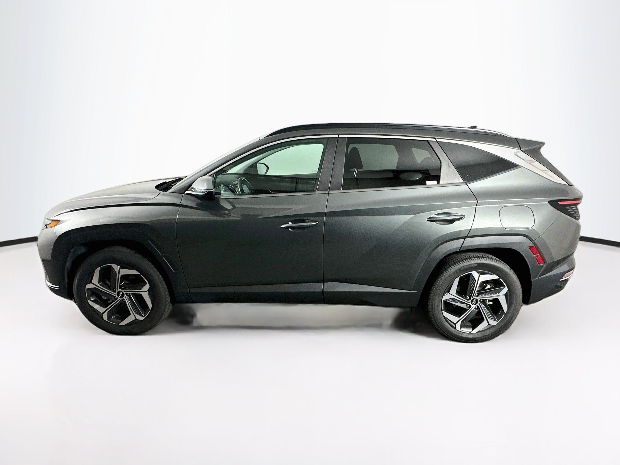 Used 2022 Hyundai Tucson SEL w/ Convenience Package AWD/4WD image 4