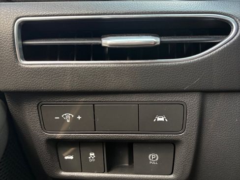 Used 2020 Hyundai Sonata SEL w/ Premium + Sunroof Package FWD image 22