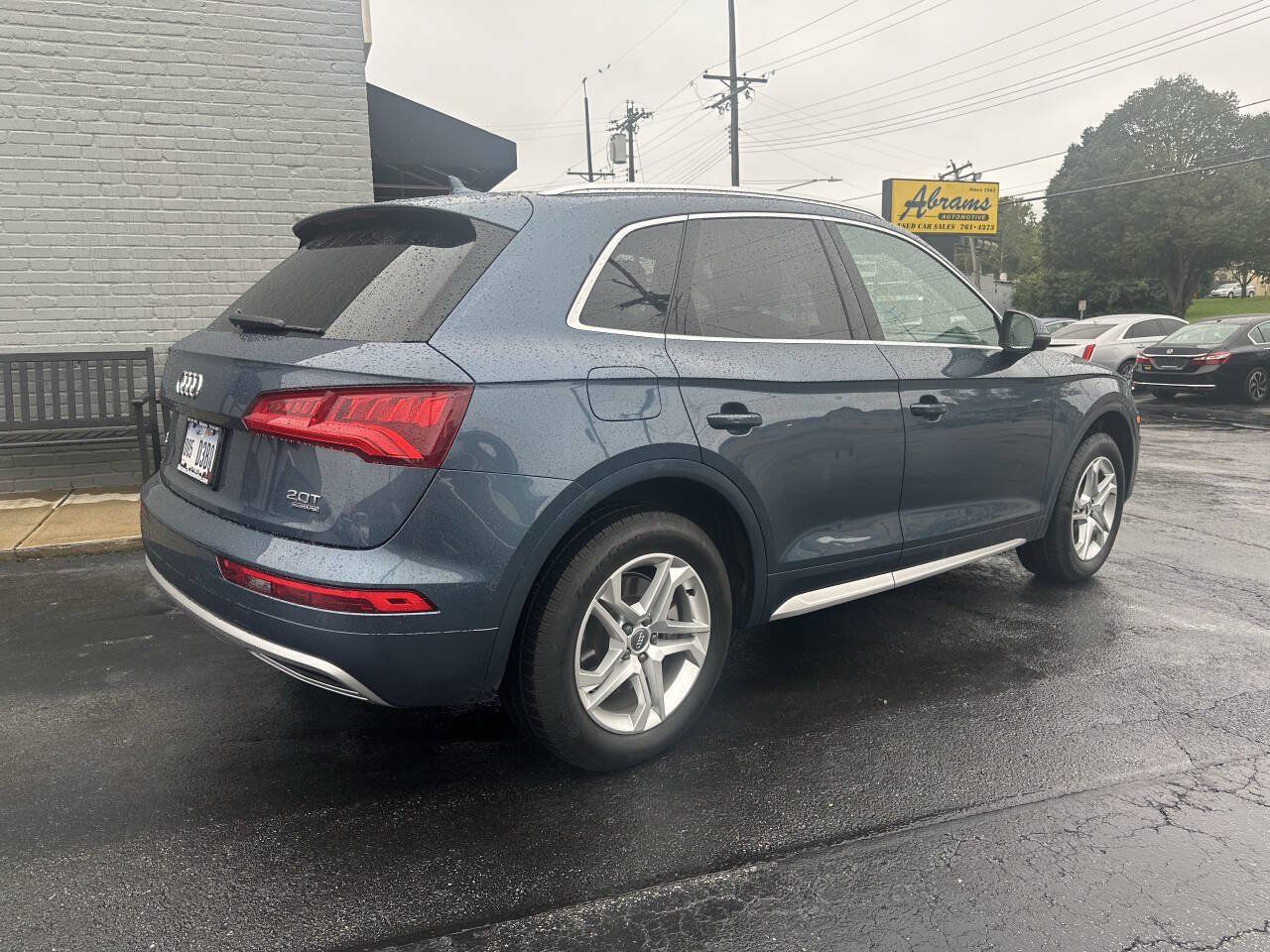 Used 2018 Audi Q5 2.0T Premium Plus w/ Premium Plus Package AWD/4WD image 6