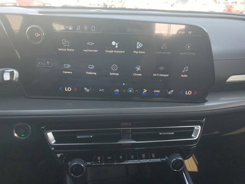 New 2026 Chevrolet Traverse LT w/ Driver Confidence Package FWD image 26