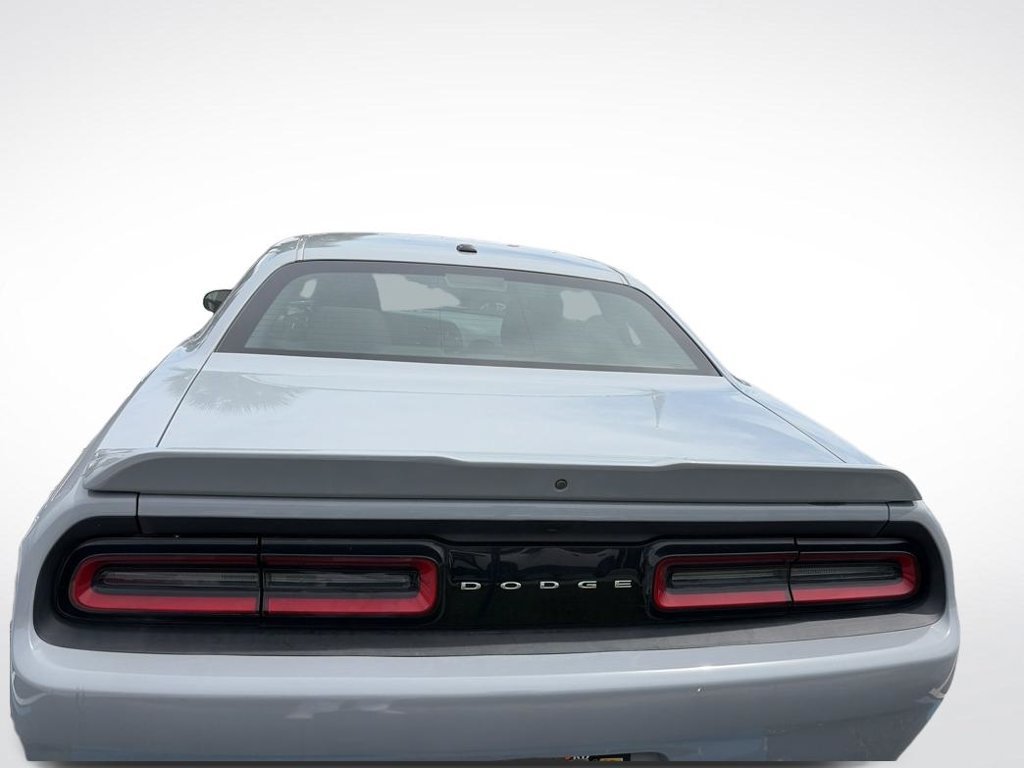 Used 2022 Dodge Challenger GT RWD image 10