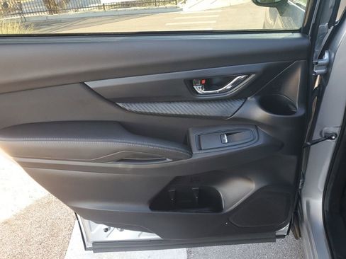 Used 2025 Subaru Ascent Premium image 17