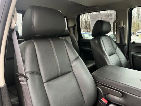 Used 2014 Chevrolet Silverado 3500 LT w/ Interior Plus Package image 26