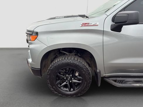 Used 2025 Chevrolet Silverado 1500 Custom Trail Boss AWD/4WD image 23