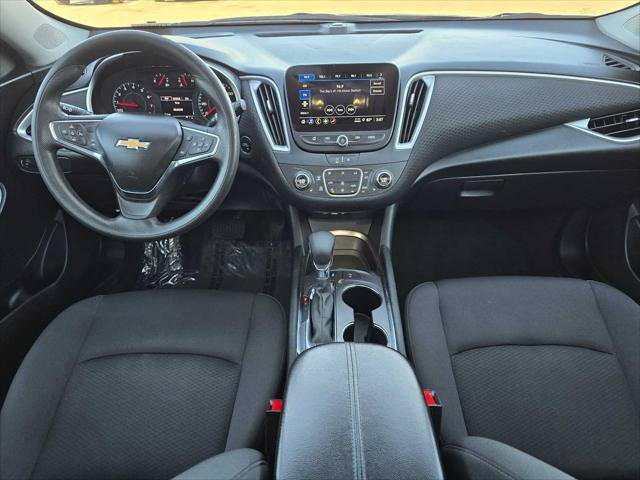 Used 2024 Chevrolet Malibu LT FWD image 18