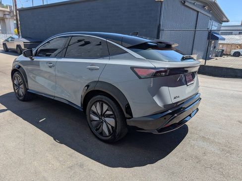 Used 2024 Nissan Ariya FWD image 5