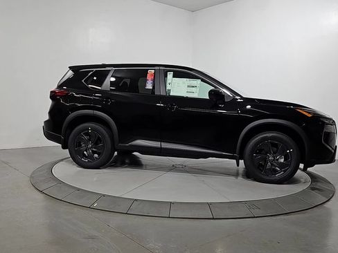 New 2026 Nissan Rogue SV AWD/4WD image 6