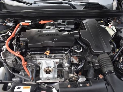Used 2018 Honda Accord Touring image 36