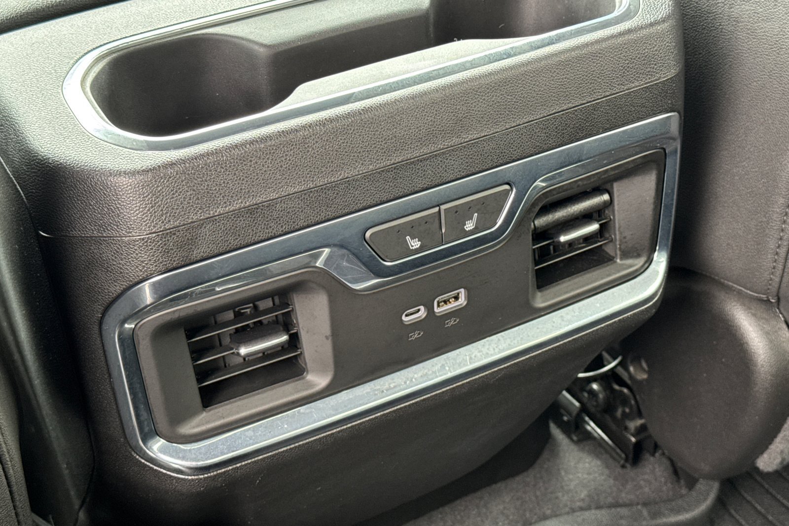 Used 2024 Chevrolet Silverado 2500 LTZ w/ LTZ Premium Package AWD/4WD image 41