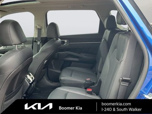 Used 2021 Kia Sorento SX AWD/4WD image 14