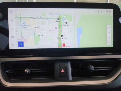 Used 2024 Lexus UX 250h F Sport FWD image 16