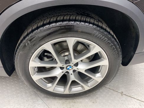 Used 2023 BMW X5 xDrive40i w/ Premium Package AWD/4WD image 10