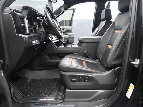 Used 2022 GMC Sierra 1500 AT4 w/ Technology Package image 10