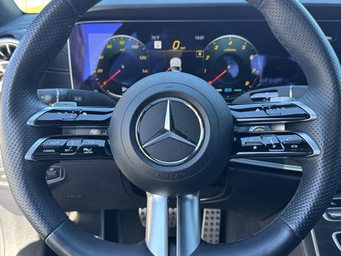 Used 2023 Mercedes-Benz E 450 Coupe image 23