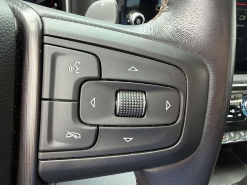 Used 2022 GMC Sierra 1500 AT4 w/ AT4 Premium Package AWD/4WD image 21