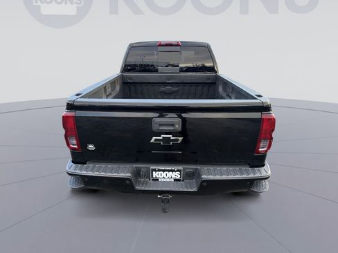 Used 2018 Chevrolet Silverado 1500 LTZ image 26