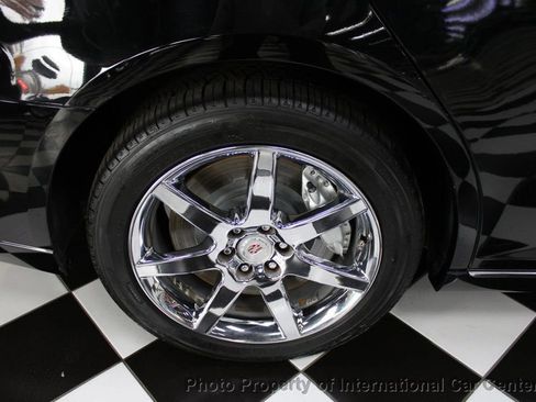 Used 2010 Cadillac STS w/ Performance Handling Package image 36